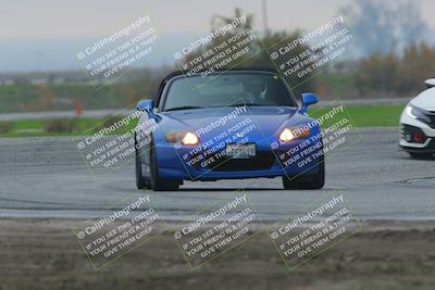 media/Dec-13-2025-OnGrid (Sat) [[98be3c0626]]/Group 2 Yellow/Sunset S4/